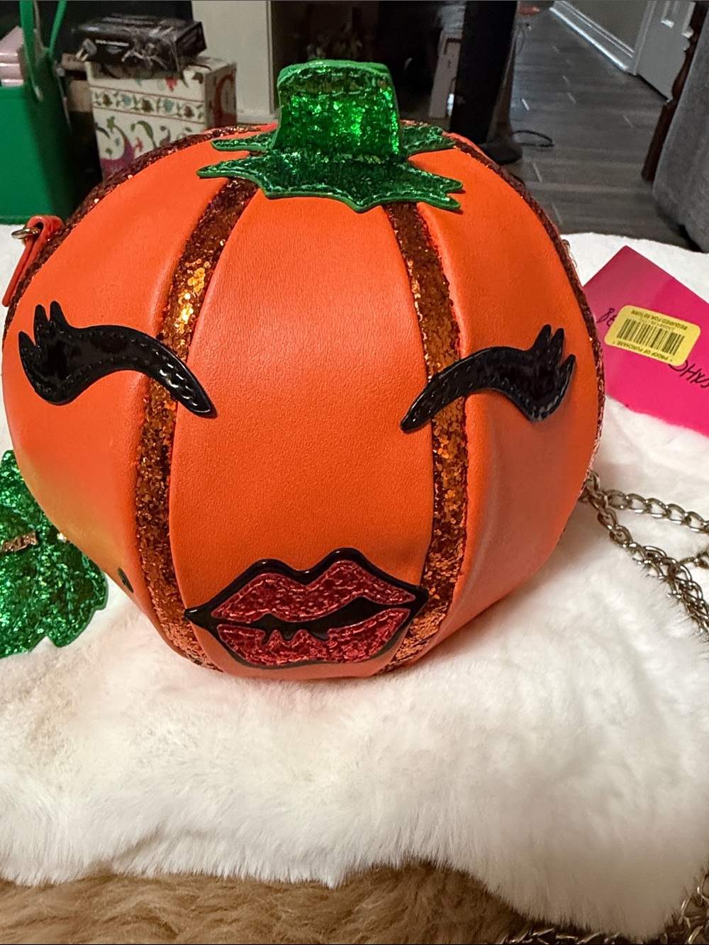 RARE Betsey Johnson 3D KITSCH Oh My Gourd PUMPKIN Crossbody Purse Bag Halloween - Picture 3 of 8